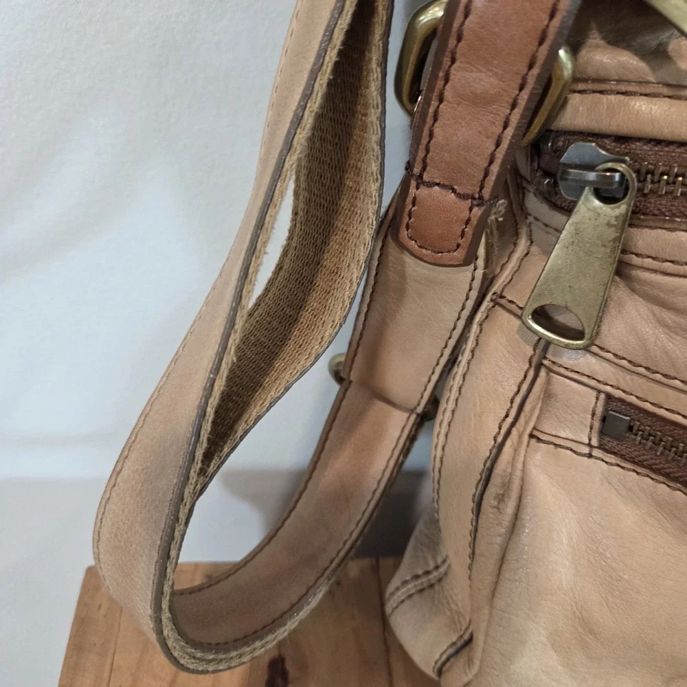 Fossil Tan Leather Crossbody Shoulder Bag Canvas Strap Key Charm Mul